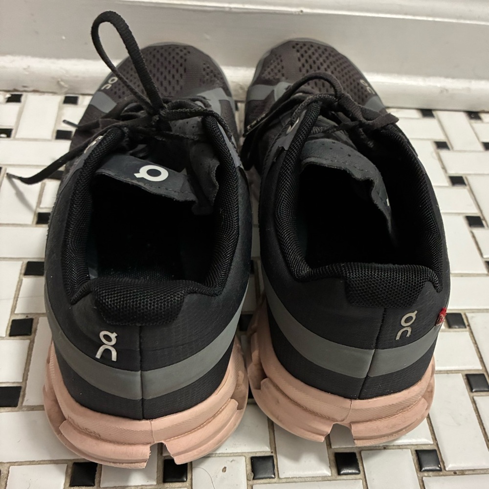 On Running Charcoal and Black Sneakers - Picture 3 of 7